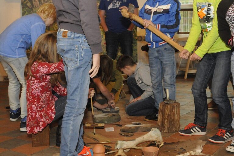 Crea-ochtend 65+ — familie-kids in Capelle aan den IJssel